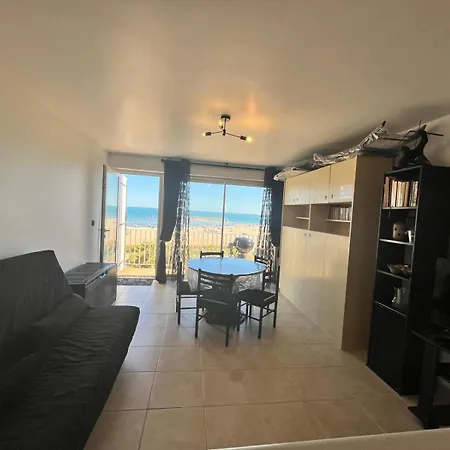 Chau * Вальрас-Пляж