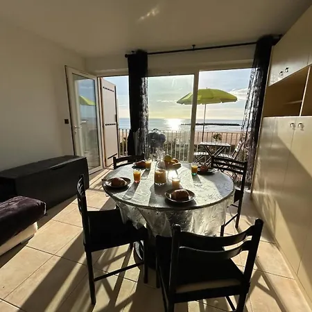 Chau Апартаменты *