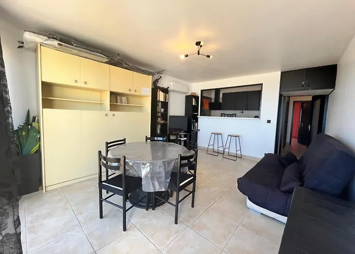Apartment Chau *