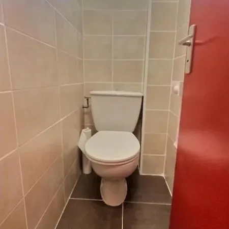Chau Apartment