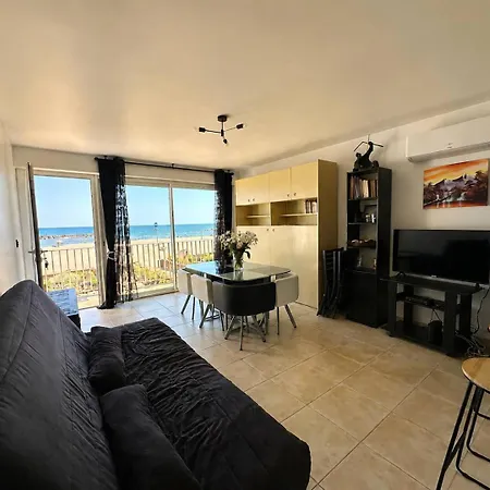Chau Apartment